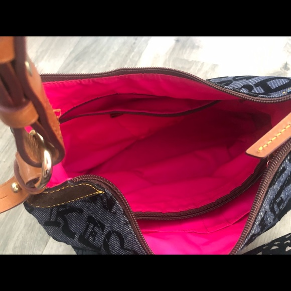 Dooney and Bourke Bag - Picture 2 of 2